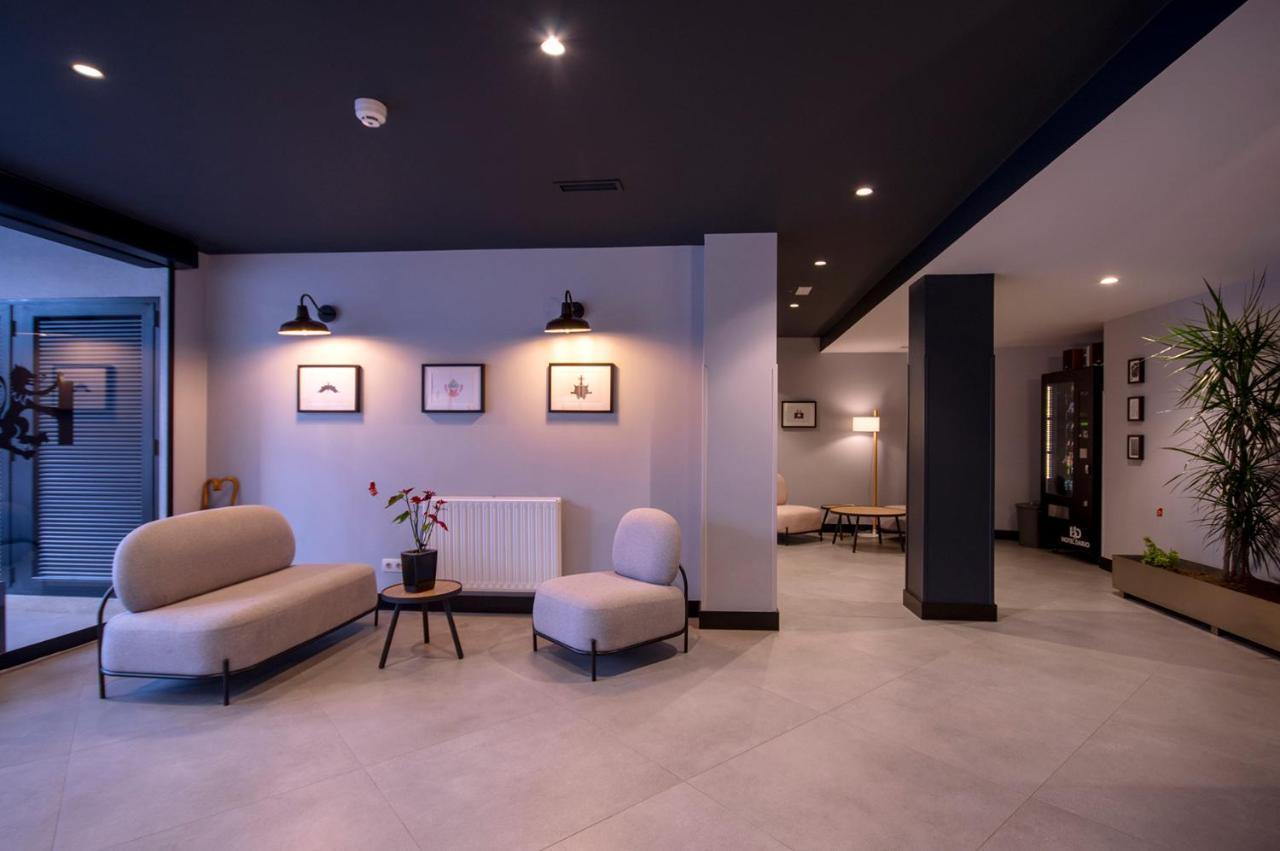 U-Hotel Dario Lugo Ngoại thất bức ảnh